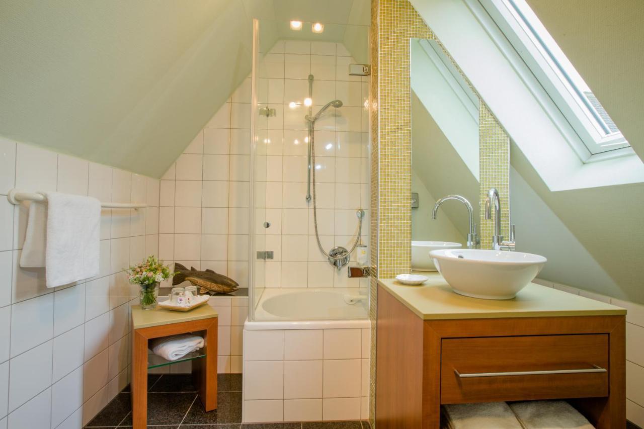 Seehotel Niedernberg - Das Dorf Am See Eksteriør billede